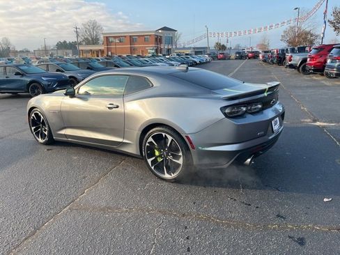 Used 2021 Chevrolet Camaro SS image 39