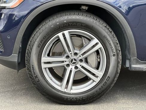 Used 2021 Mercedes-Benz GLC 300 4MATIC image 31
