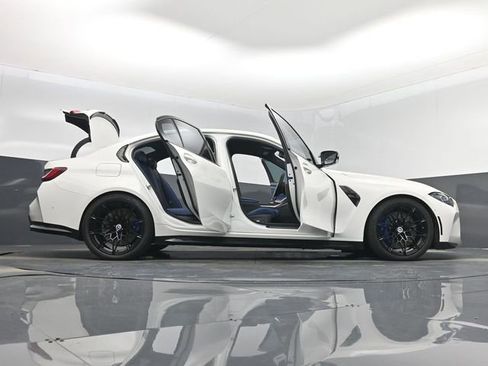 Used 2022 BMW M3 Competition w/ Executive Package AWD/4WD image 7