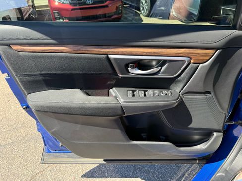 Used 2021 Honda CR-V EX image 11