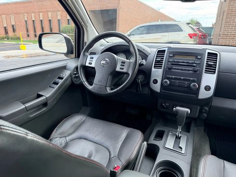 Used 2012 Nissan Xterra PRO-4X w/ Pro-4x Leather Pkg image 8