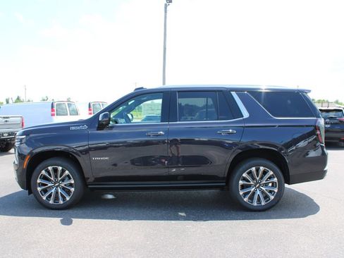 New 2026 Chevrolet Tahoe High Country AWD/4WD image 6