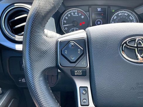Used 2023 Toyota Tacoma TRD Pro AWD/4WD image 20