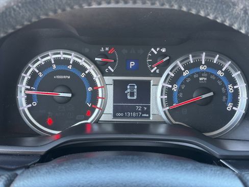 Used 2019 Toyota 4Runner SR5 image 32