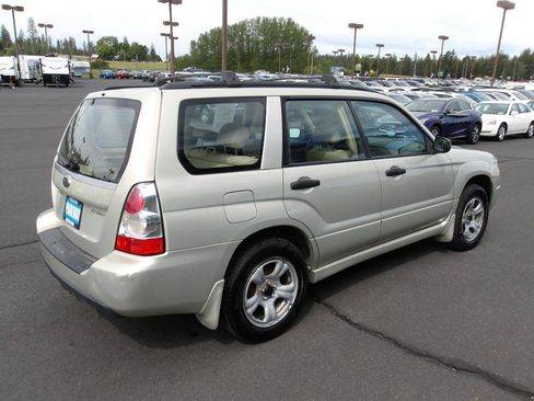 Used 2007 Subaru Forester 2.5X w/ Popular Equipment Group 1G AWD/4WD image 5