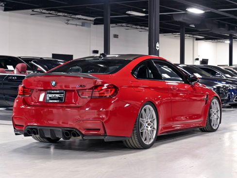 Used 2020 BMW M4 Coupe w/ Competition Package RWD image 16