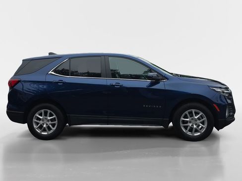 Used 2022 Chevrolet Equinox LT FWD image 3