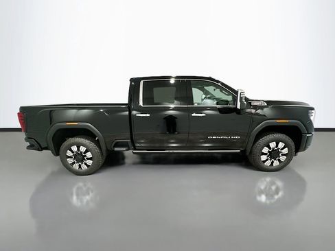 New 2026 GMC Sierra 2500 Denali image 8