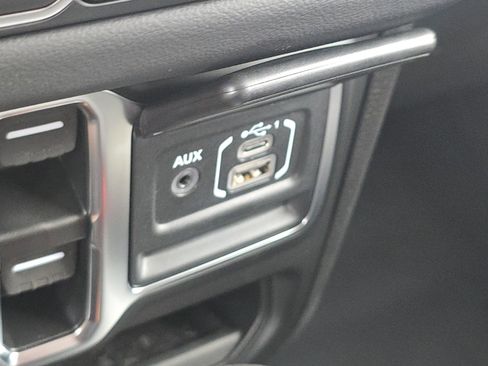 New 2025 Jeep Wrangler Sahara image 7