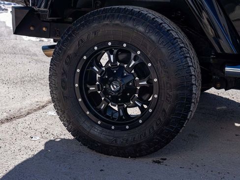 Used 2013 Jeep Wrangler Sahara w/ Mopar Chrome Edition Group image 10