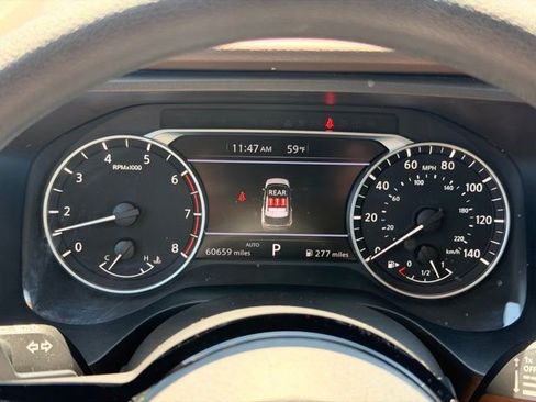 Used 2023 Nissan Rogue SV image 27