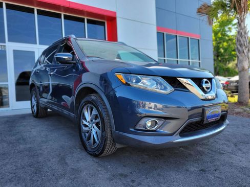 Used 2015 Nissan Rogue SL w/ SL Premium Package AWD/4WD image 3
