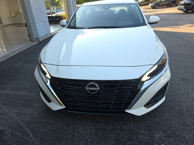 Used 2023 Nissan Altima 2.5 SL AWD/4WD image 21