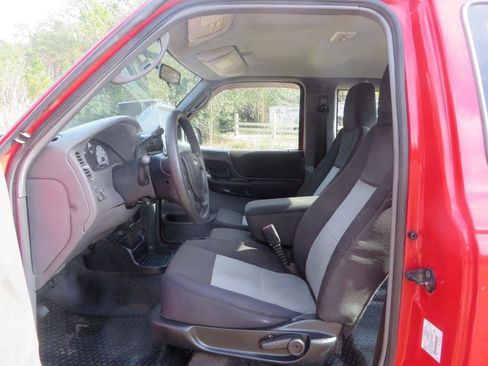 Used 2004 Ford Ranger XLT image 11