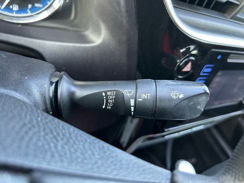 Used 2019 Toyota Corolla LE FWD image 21