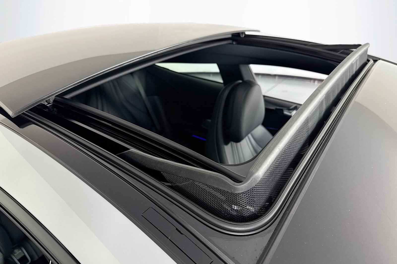 New 2026 Mercedes-Benz CLE 450 4MATIC Coupe image 21