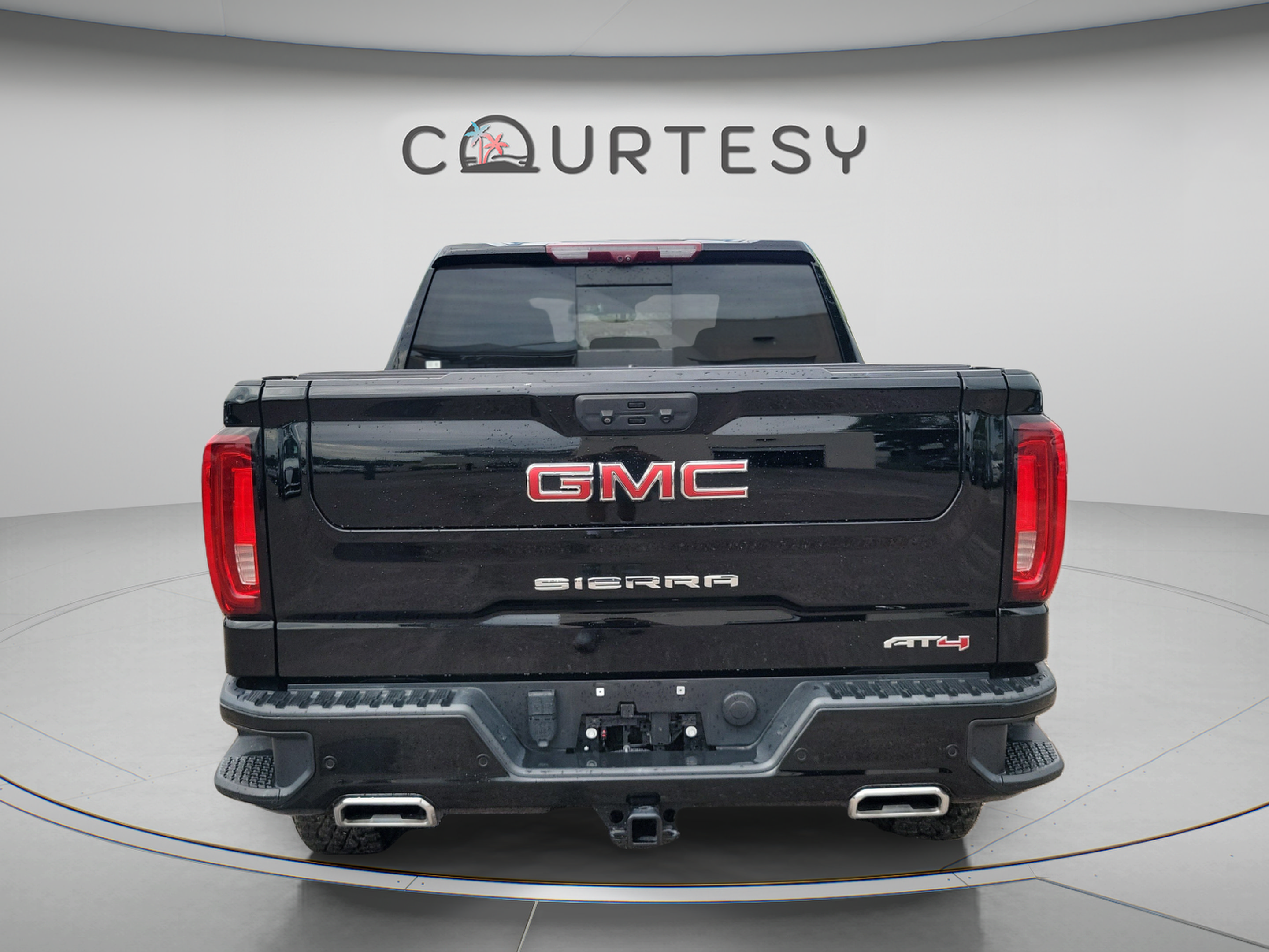 Used 2023 GMC Sierra 1500 AT4 w/ AT4 Premium Package AWD/4WD image 2