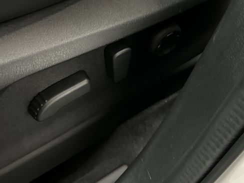 New 2026 Subaru Ascent Limited Bronze image 21