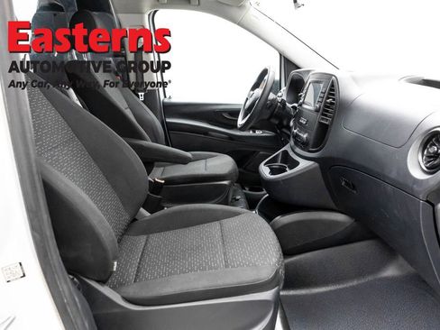 Used 2022 Mercedes-Benz Metris image 20