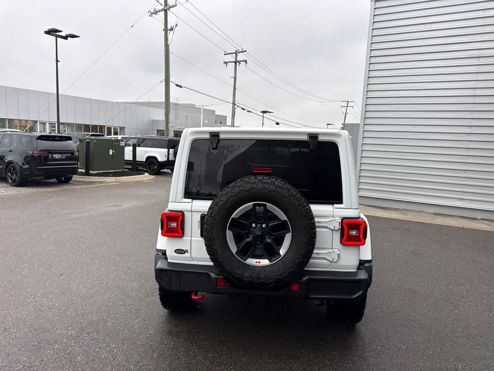 Used 2021 Jeep Wrangler Unlimited Rubicon w/ Dual Top Group AWD/4WD image 4