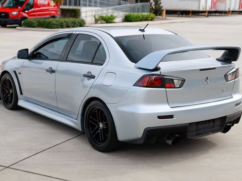 Used 2012 Mitsubishi Lancer Evolution GSR image 5