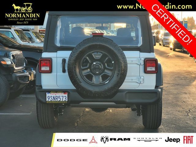 Certified 2025 Jeep Wrangler Sport AWD/4WD image 4