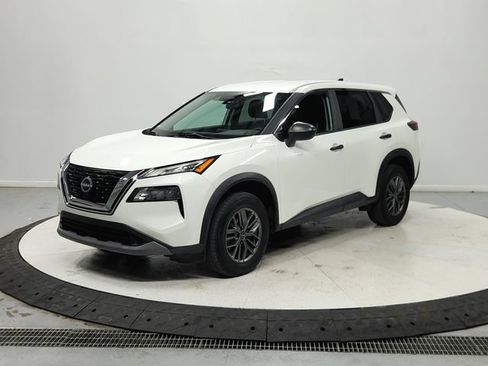 Used 2023 Nissan Rogue S AWD/4WD image 4