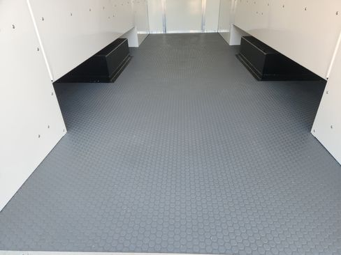 New 2025 Chevrolet Express 4500 w/ Power Convenience Package image 31