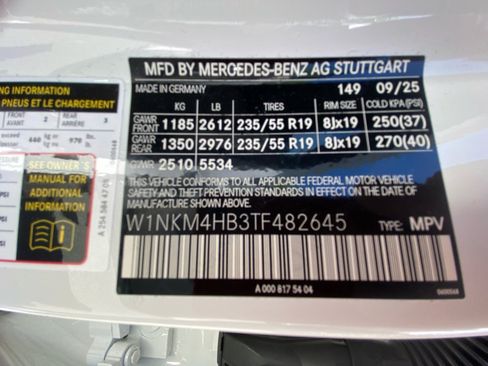 Used 2026 Mercedes-Benz GLC 300 4MATIC image 35
