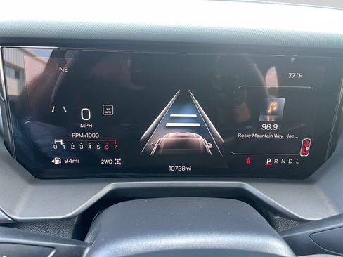 Used 2025 GMC Acadia AT4 w/ LPO, Floor Liner Package AWD/4WD image 31