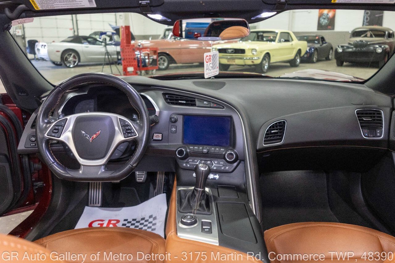 Used 2017 Chevrolet Corvette Grand Sport RWD image 18