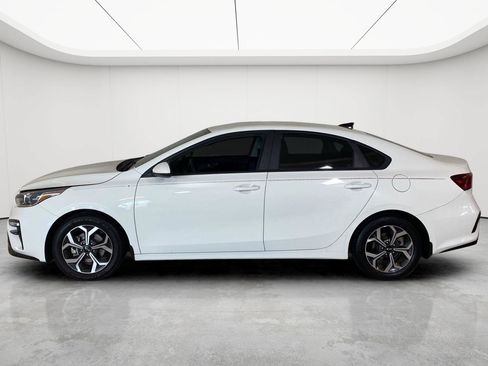 Used 2020 Kia Forte LXS FWD image 5
