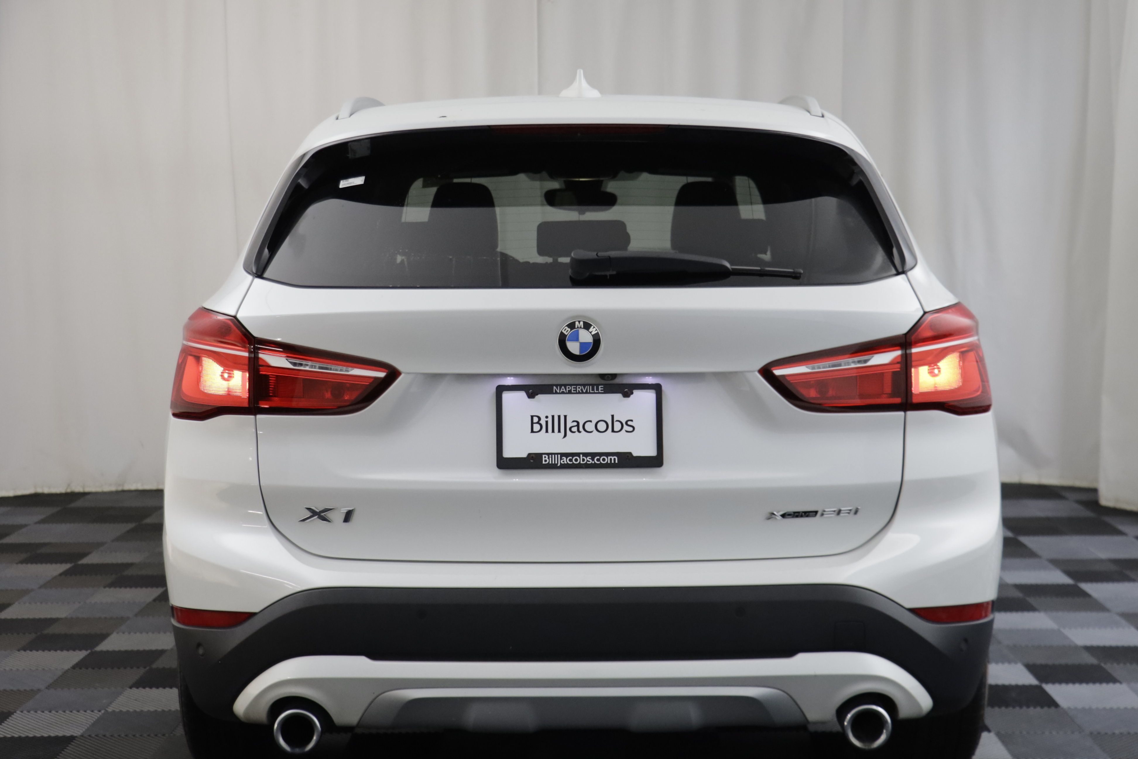 Used 2022 BMW X1 xDrive28i w/ Convenience Package AWD/4WD image 17