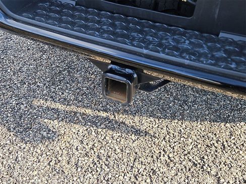 Certified 2024 Chevrolet Colorado ZR2 w/ Technology Package image 23