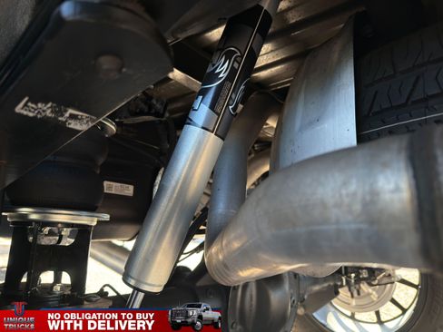 Used 2024 Chevrolet Silverado 1500 LTZ image 6