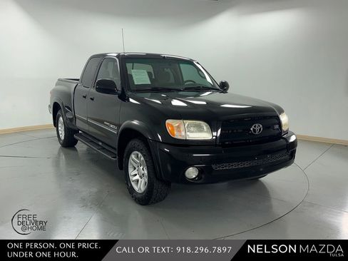 Used 2005 Toyota Tundra Limited RWD image 4