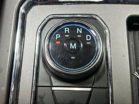 Used 2019 Ford Expedition XLT AWD/4WD image 27
