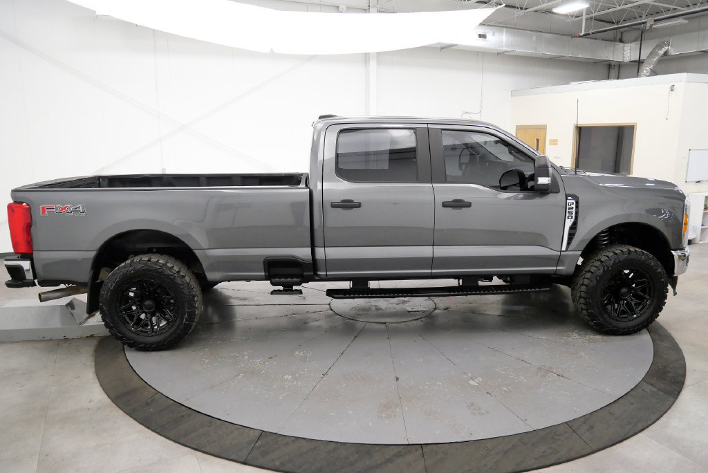 Used 2023 Ford F250 XL w/ XL Driver Assist Package AWD/4WD image 9