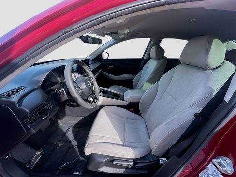 Used 2023 Honda Accord LX image 18