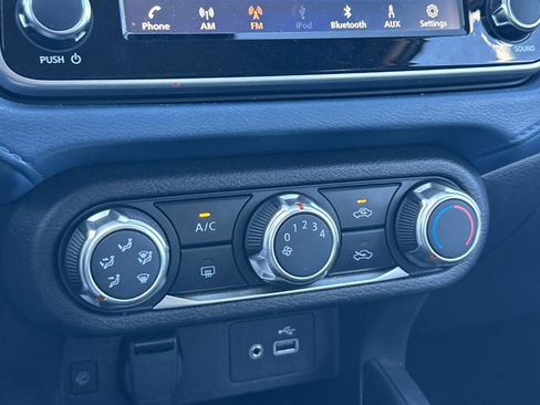 Certified 2025 Nissan Versa SV FWD image 19