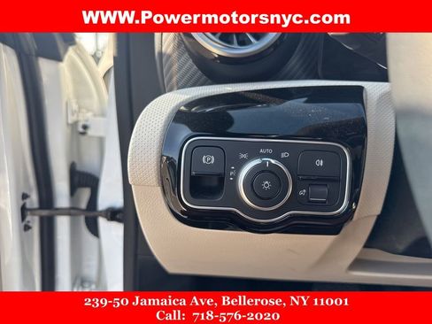 Used 2024 Mercedes-Benz CLA 250 4MATIC w/ Exclusive Package image 32