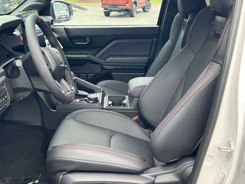 New 2025 Toyota Tacoma TRD Pro image 7