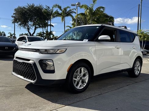 Used 2020 Kia Soul S image 29