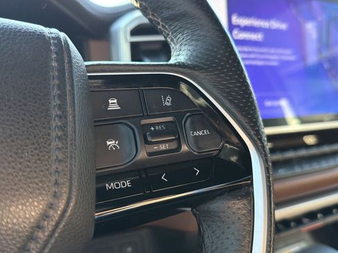 Used 2023 Toyota Tundra 1794 Edition image 12