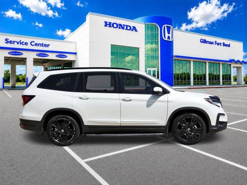 Used 2021 Honda Pilot Black Edition image 8