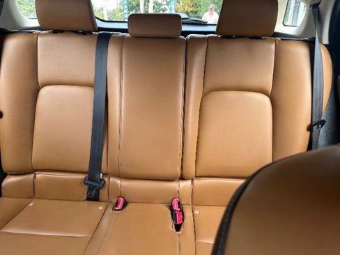 Used 2015 Lexus CT 200h w/ Seat Comfort Package image 29