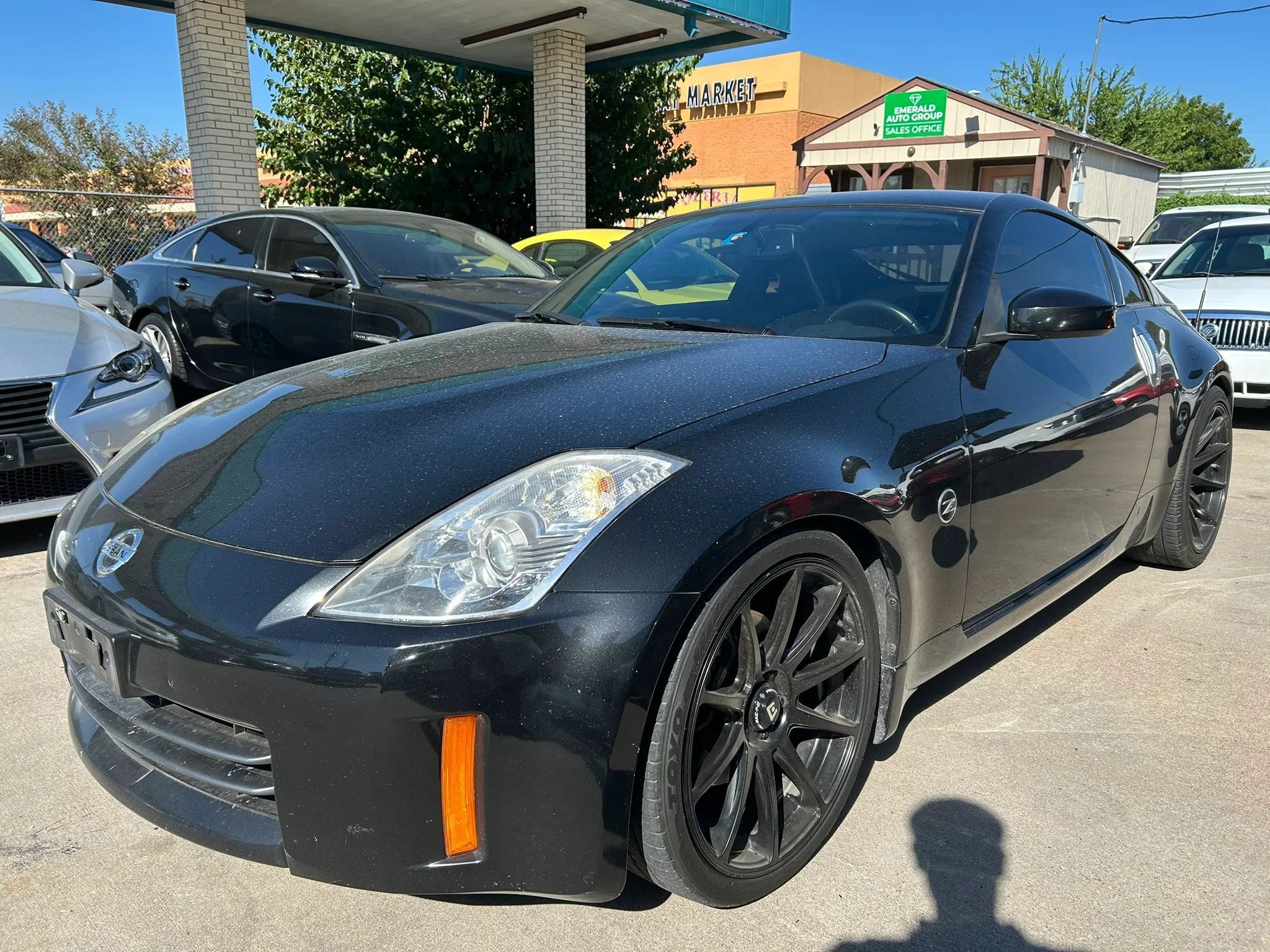 Used 2008 Nissan 350Z Touring w/ Cargo Convenience Pkg RWD image 1