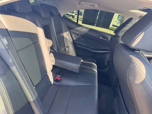 Used 2019 Lexus IS 300 AWD w/ Navigation Package image 35