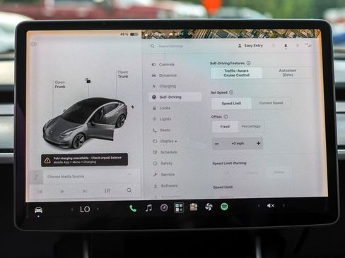 Used 2018 Tesla Model 3 Long Range RWD image 13