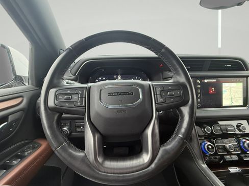 Used 2023 GMC Yukon Denali Ultimate image 29